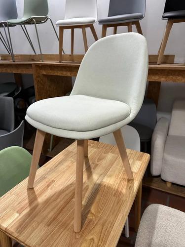 Silla De Comedor Vita Meet Tapizada En Lino Patas De Madera Lino Beige
